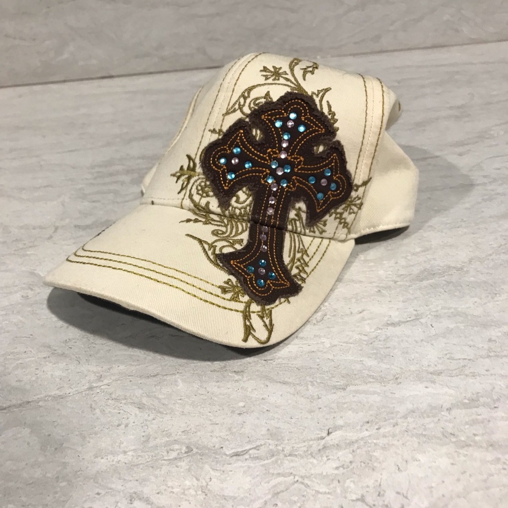 Women’s pugsgear hat